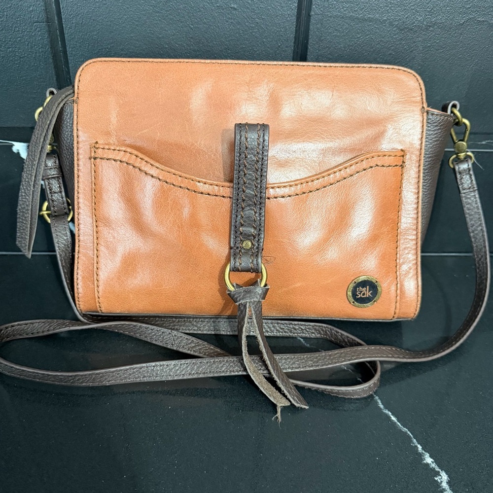 The Sak Leather Crossbody Bag Brown Two Tone Flap Tassel Boho